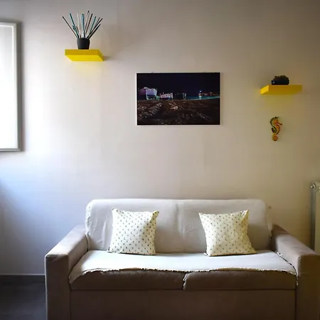 360 Apartment *